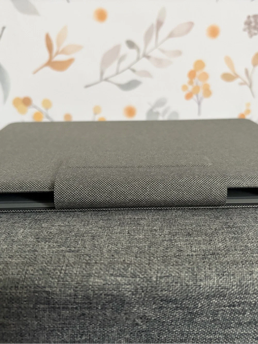 Folio Touch Tablet Keyboard Case in Grey